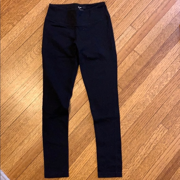 Aritiza Equator Leggings - Picture 3 of 4